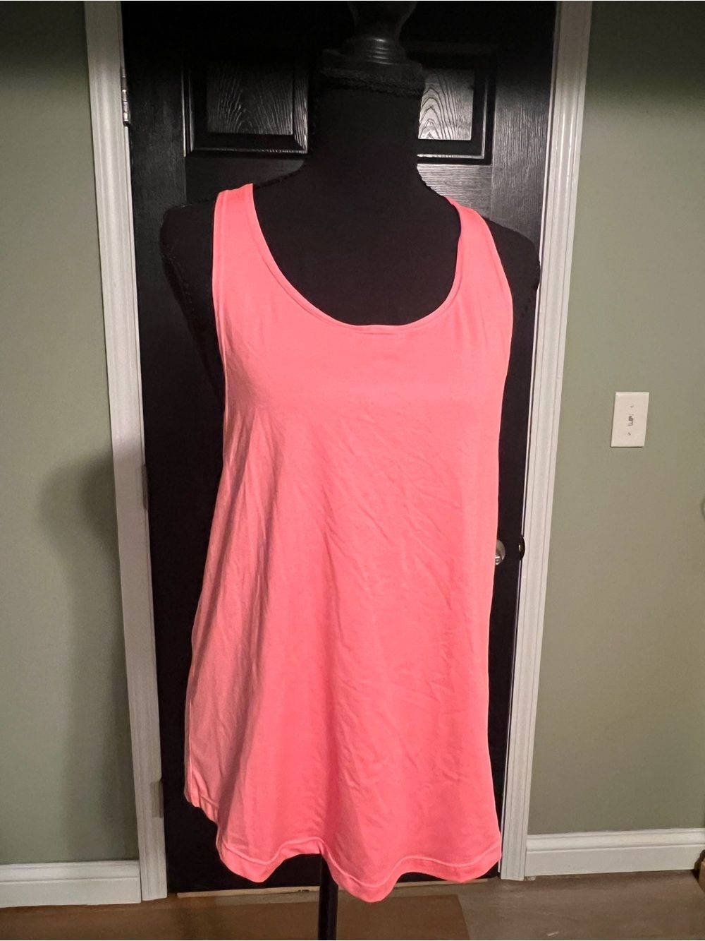 KIAVA Coral Tank with Scoop Neck